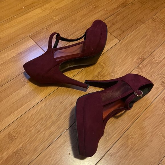 Suede Burgundy High Heels | Size 8.5 - Picture 8 of 11